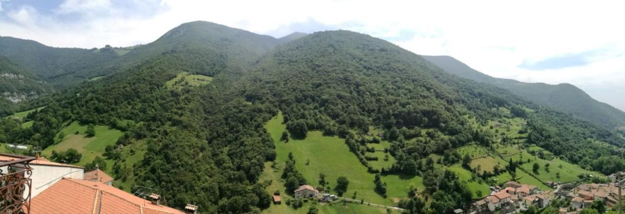 B&B Il Santo Pellegrino Adrara San Rocco Exteriör bild